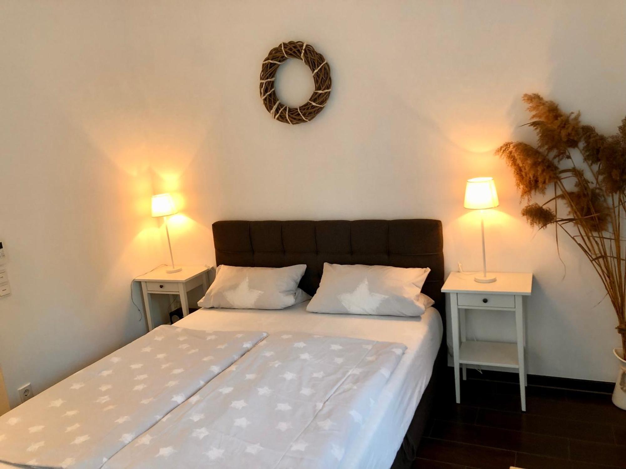 Apartment Tinyhouse Mit Pool, Outdoor Whirlpool Und Garten Petershagen-Eggersdorf Екстериор снимка