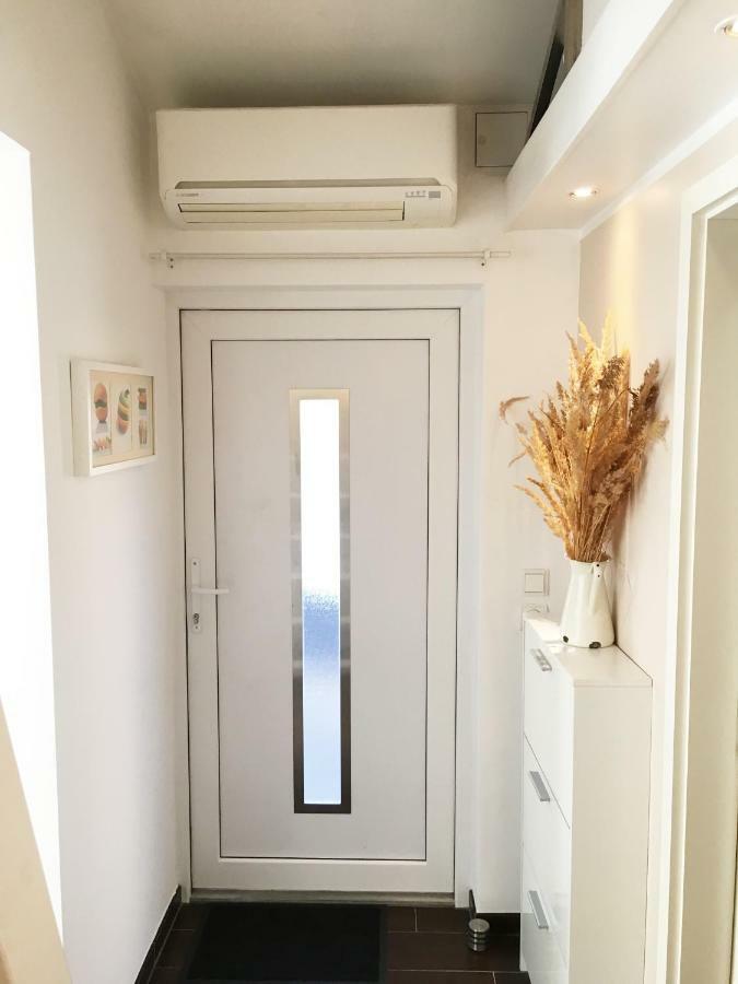 Apartment Tinyhouse Mit Pool, Outdoor Whirlpool Und Garten Petershagen-Eggersdorf Екстериор снимка